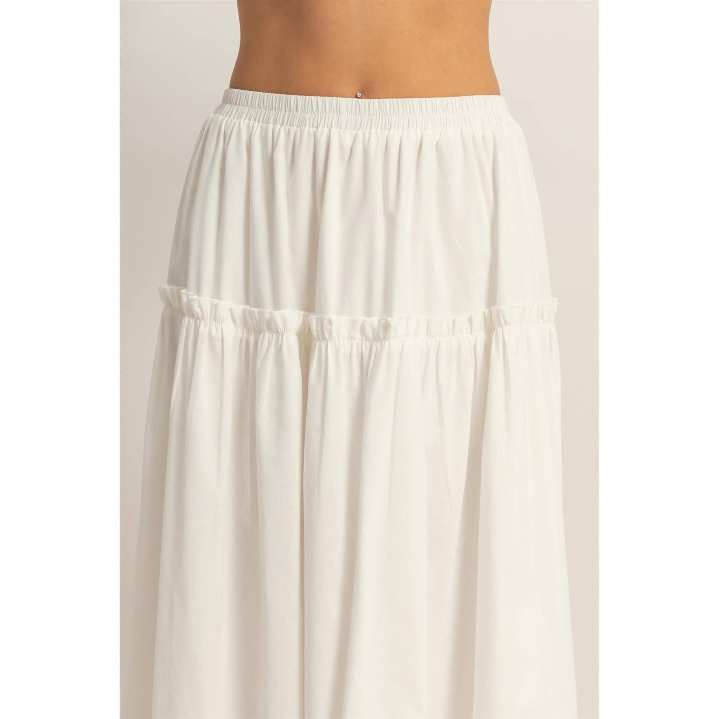Falda Maxi con Ojales en Capas
