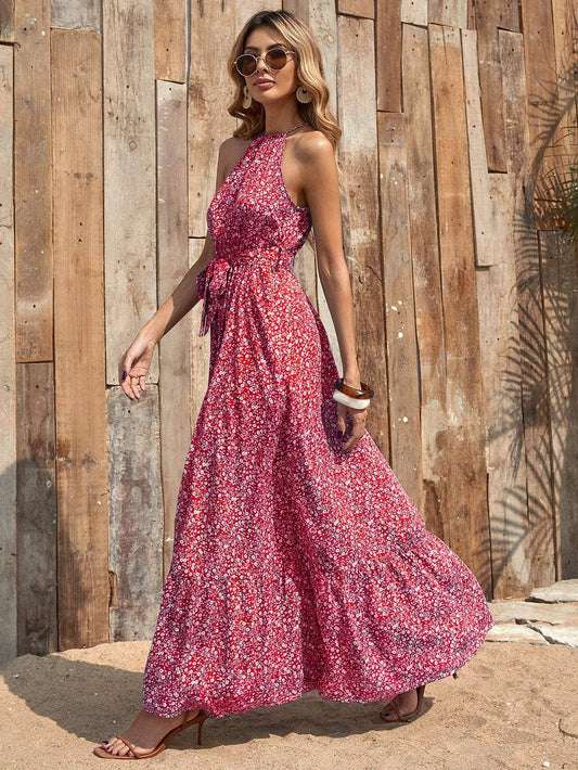 Vestido halter bajo fruncido con cinturón floral ditsy
