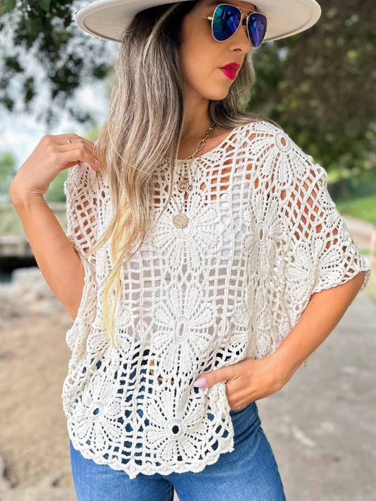 Top de punto con mangas dolman de crochet floral boho marfil