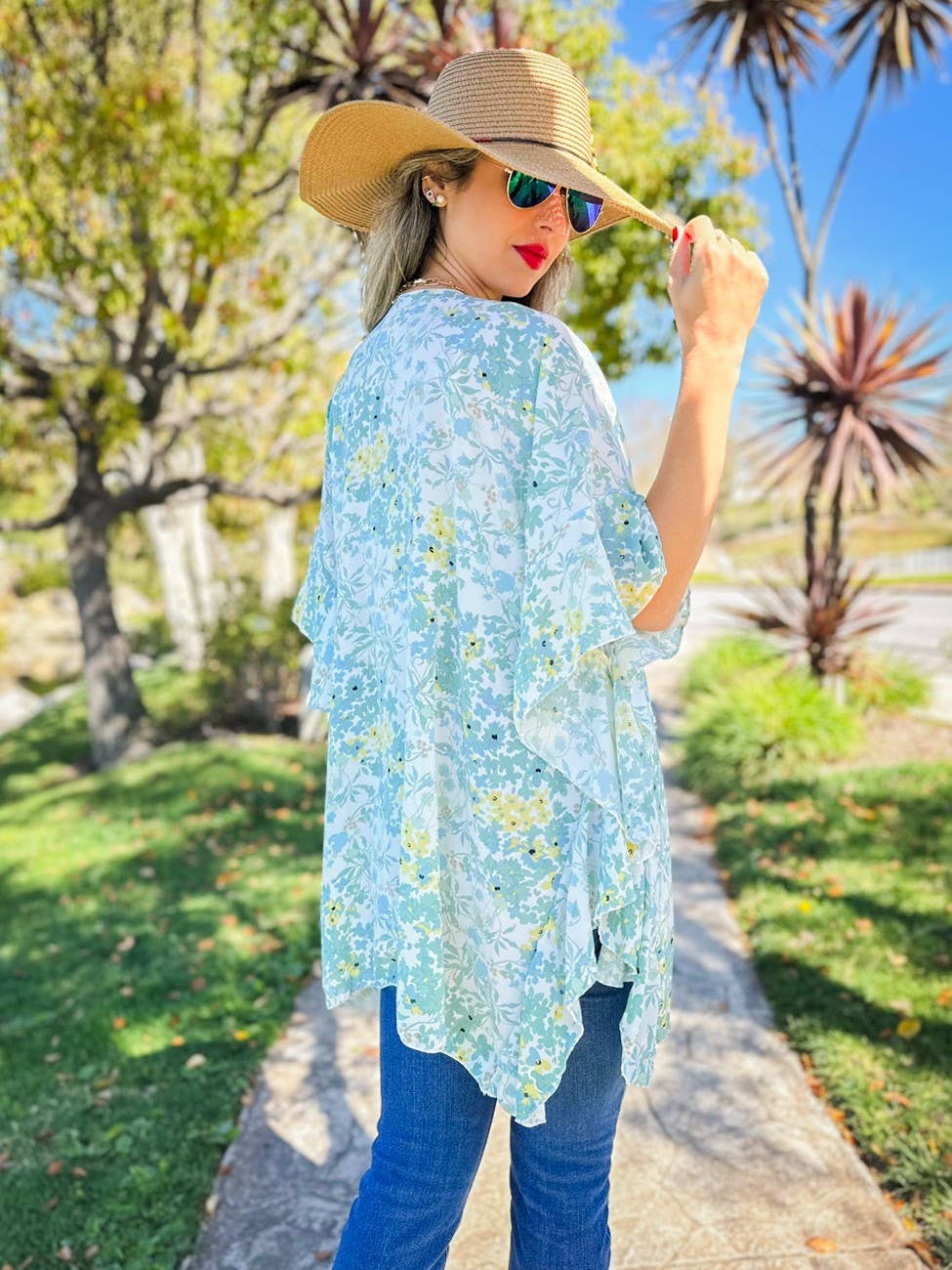 Kimono de chifón floral con volantes – Capa ligera para el verano