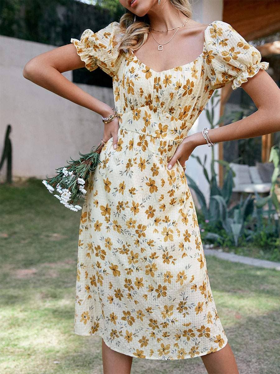 Vestido playero mediano amarillo con estampado floral de cuello joya