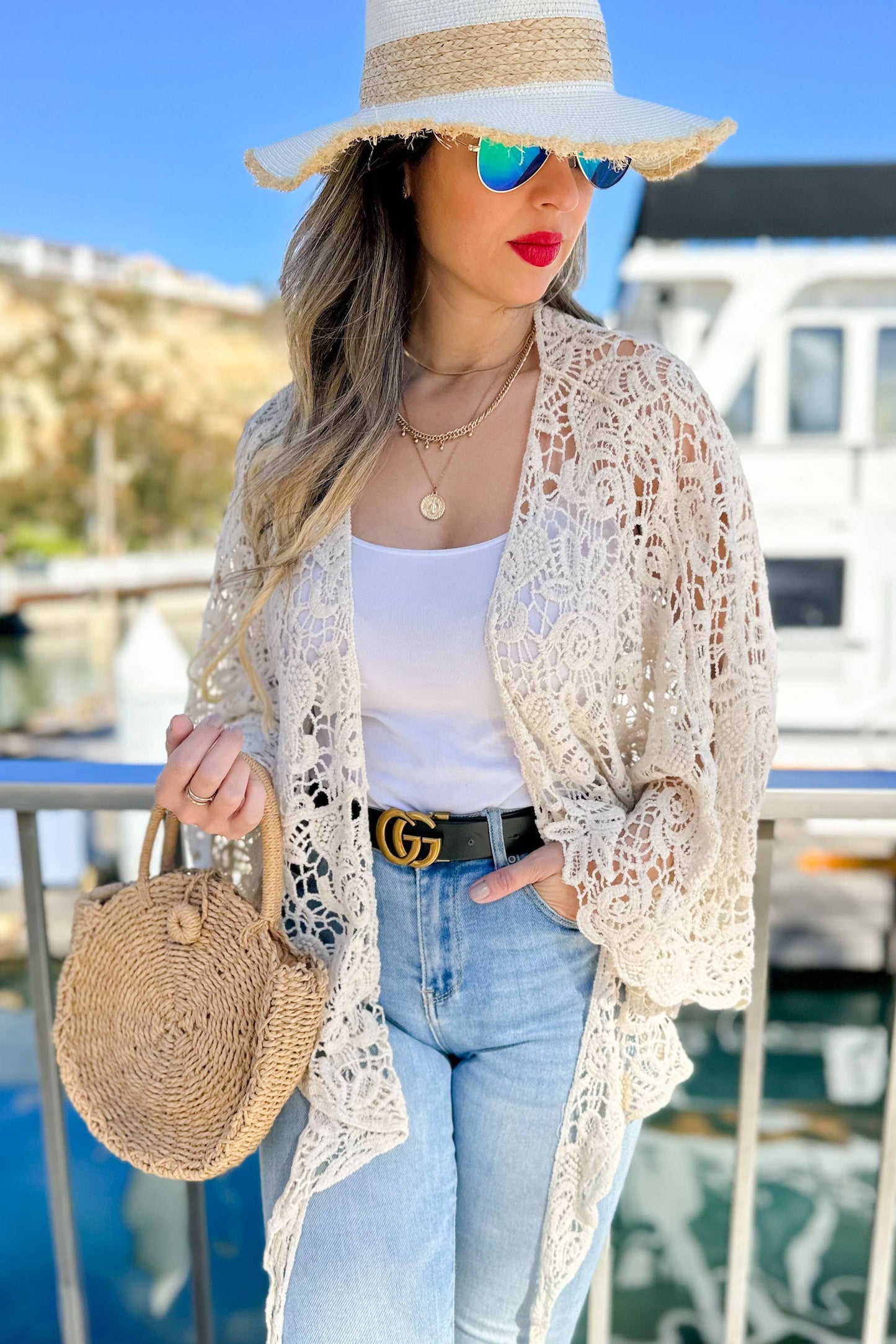 Cárdigan de crochet con lazo — Superventas boho para capas de verano