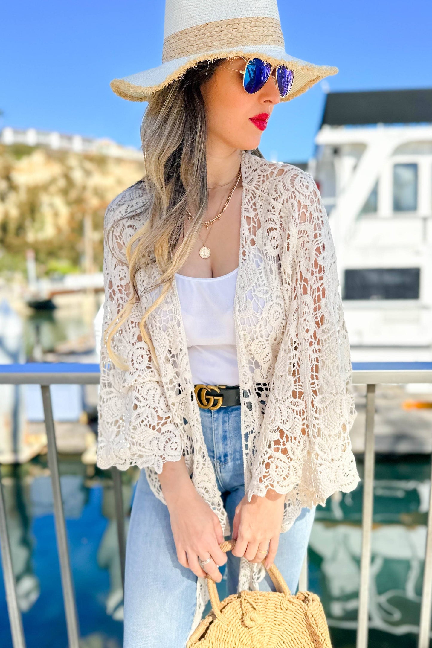 Cárdigan de crochet con lazo — Superventas boho para capas de verano