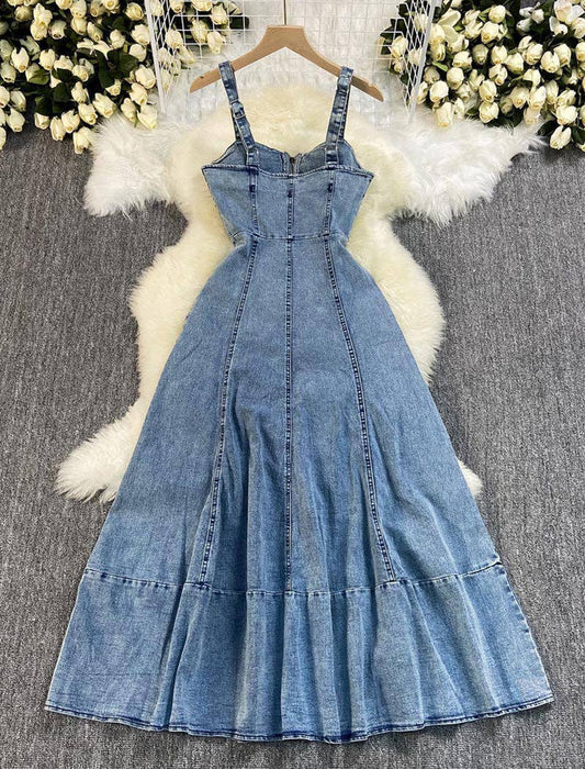 Vestido midi de mezclilla con cremallera y espalda