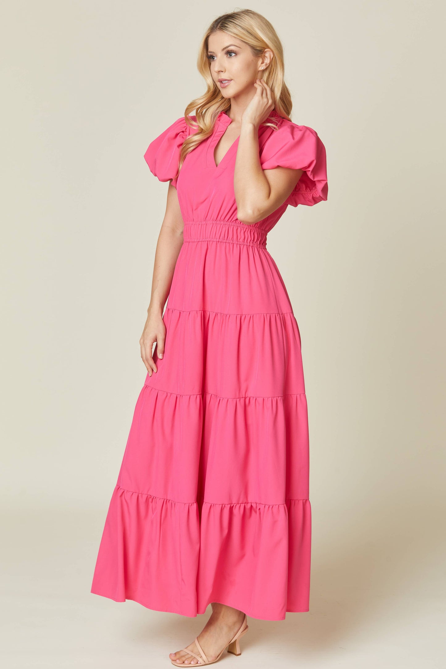 Vestido Sólido Acolchado