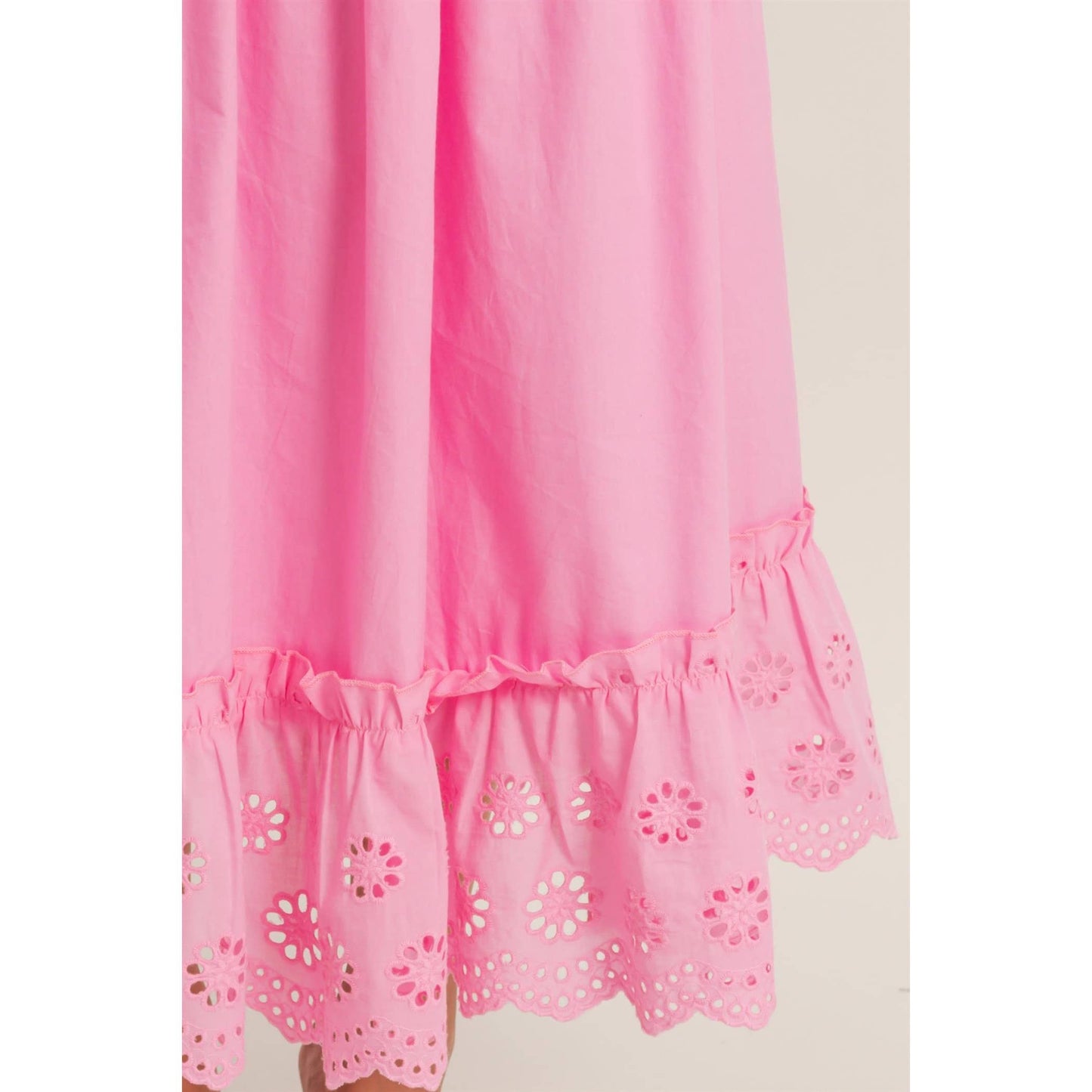 Falda Maxi con Ojales en Capas