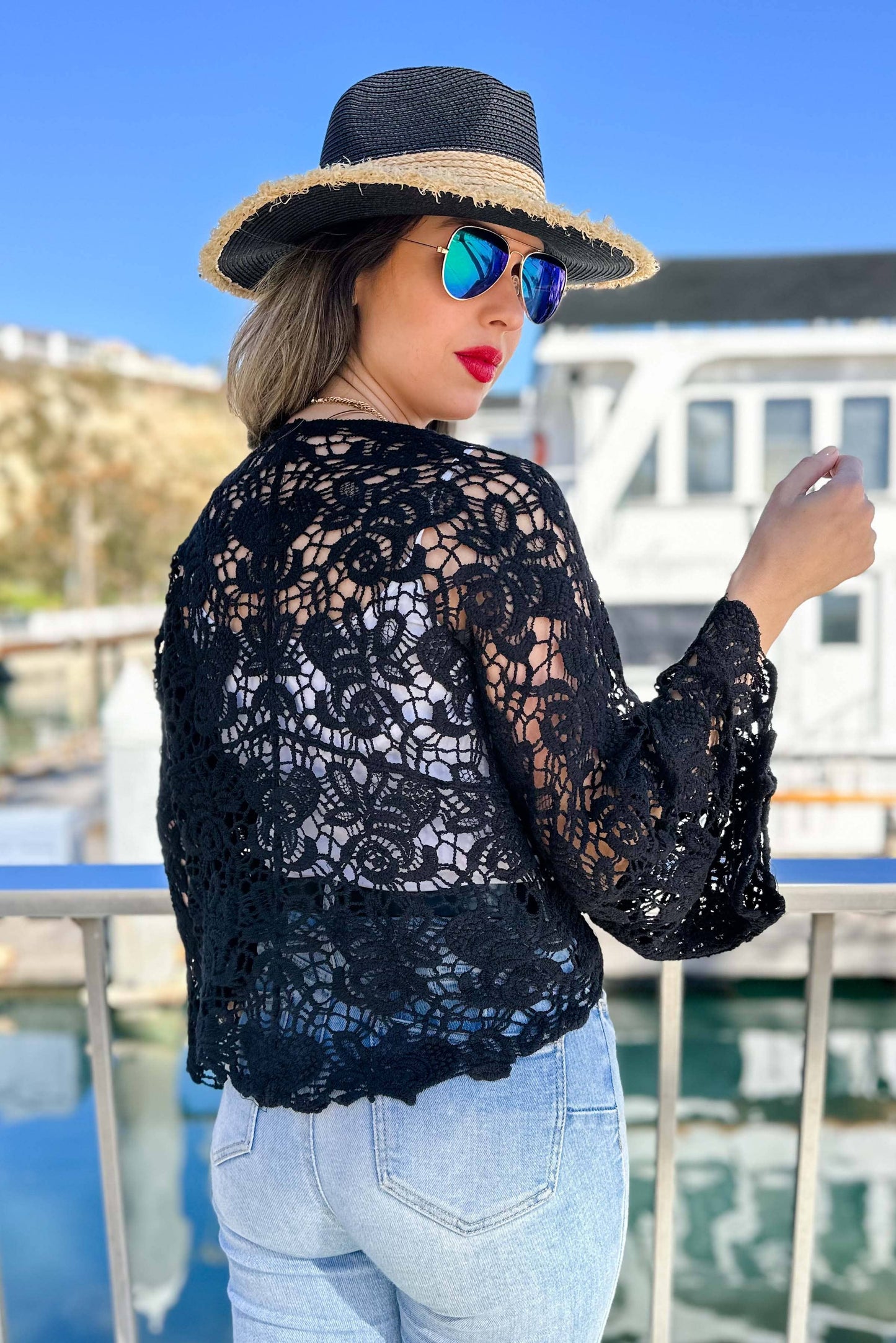 Cárdigan de crochet con lazo — Superventas boho para capas de verano